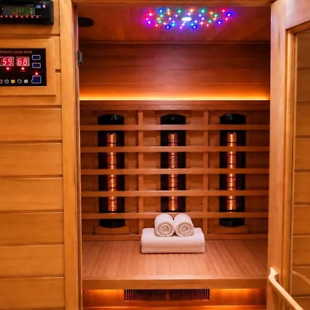 公寓 Private Spa & Sauna - 10 Min From Lecce